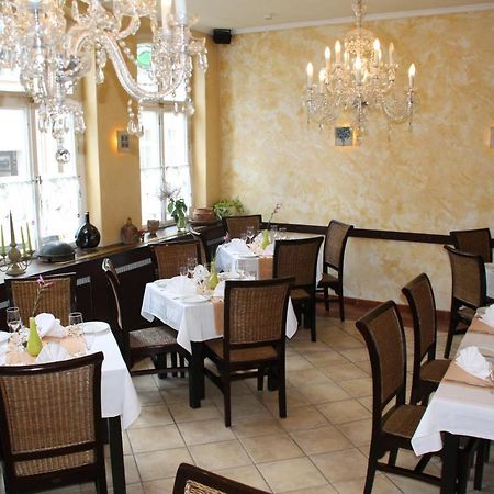 Restaurant & Hotel Olive Greifswald Exteriör bild